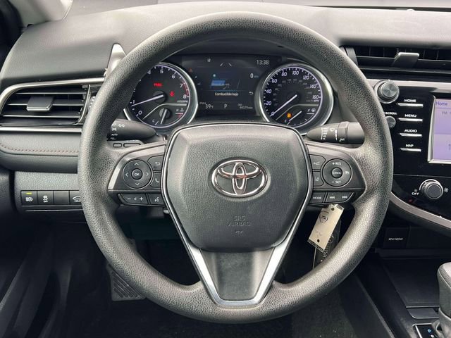 Used 2020 Toyota Camry LE image 14