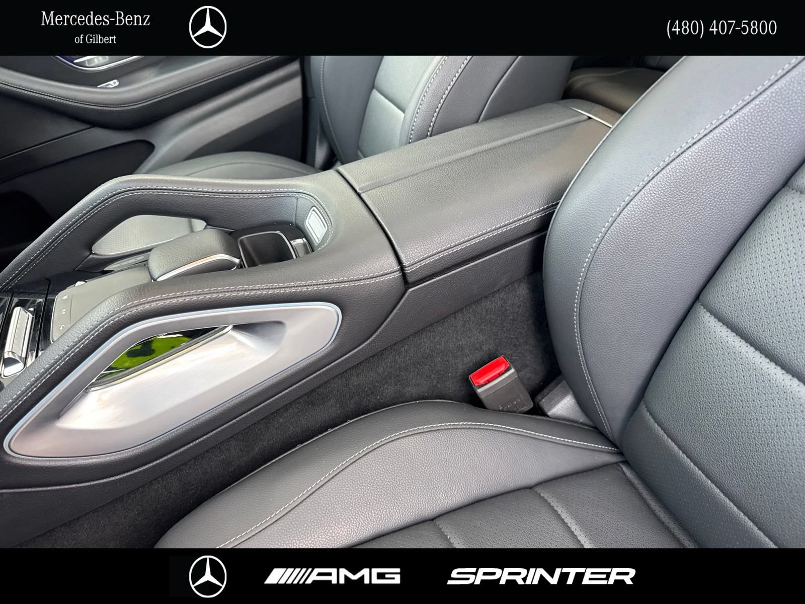 Certified 2025 Mercedes-Benz GLE 350 4MATIC w/ Driver Assistance Package image 15