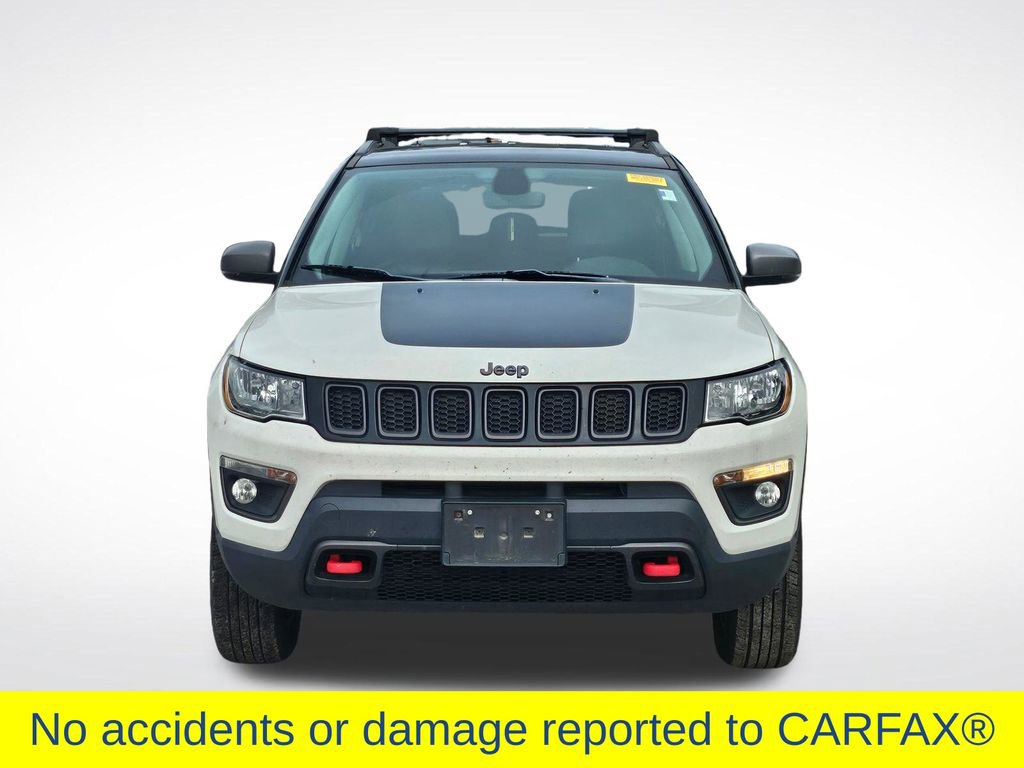 Used 2019 Jeep Compass Trailhawk AWD/4WD image 4