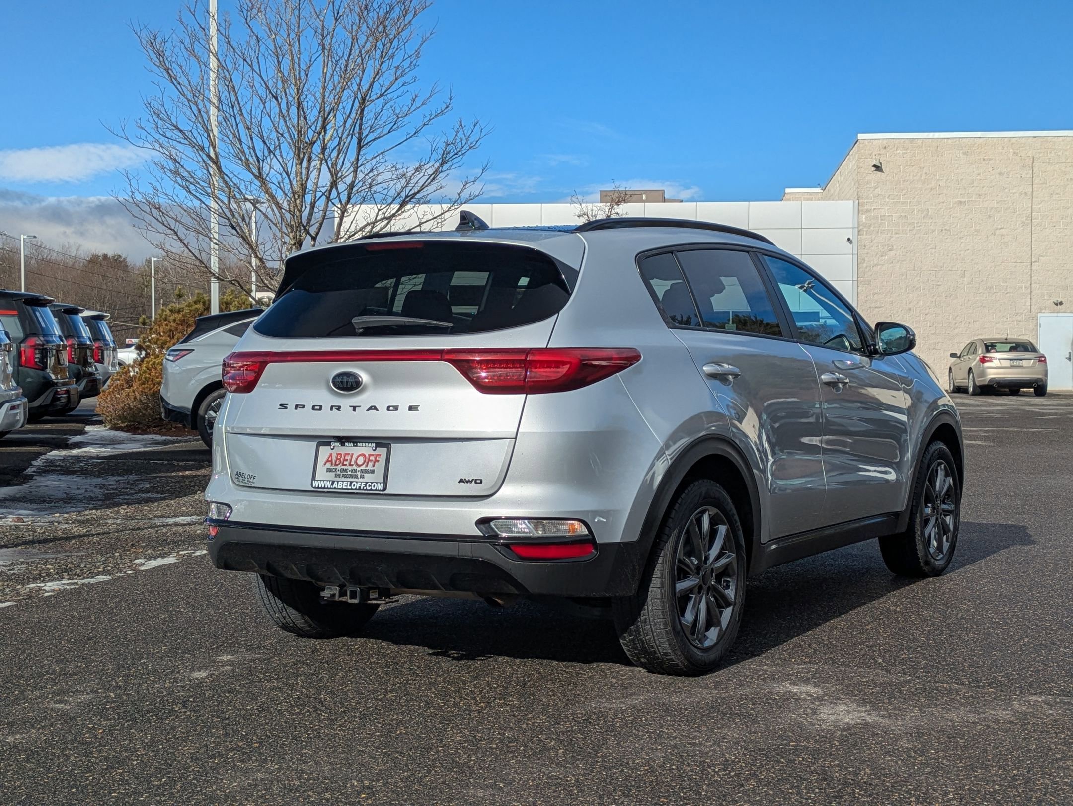 Used 2021 Kia Sportage S w/ S AWD Premium Package image 4