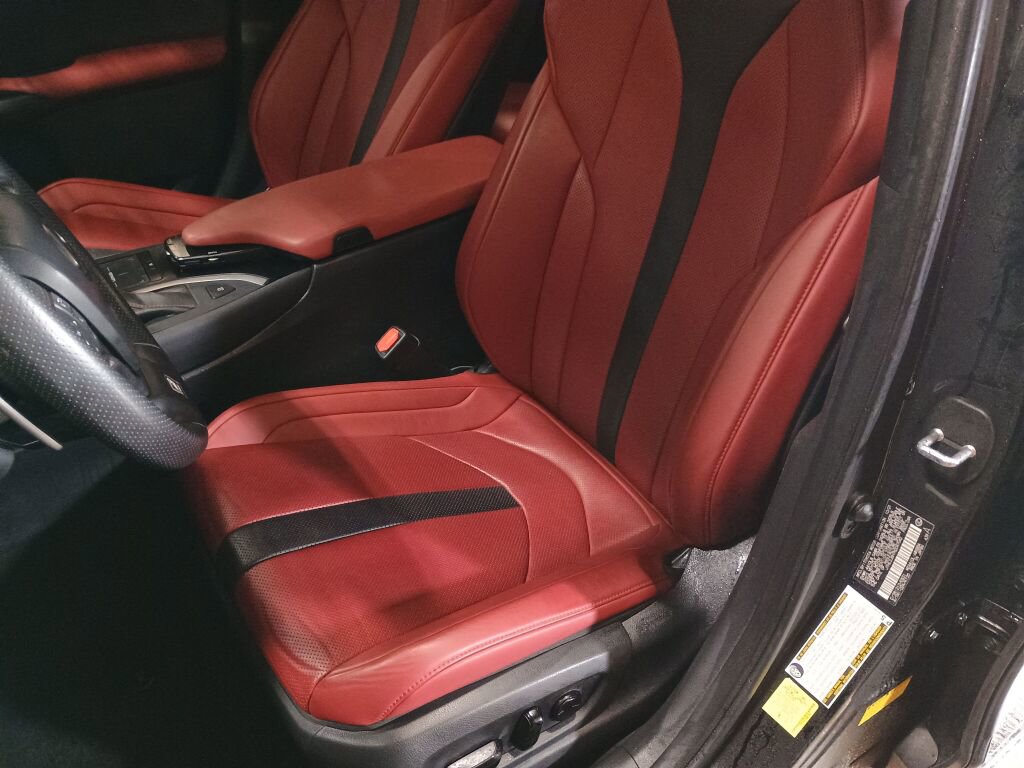 Used 2022 Lexus UX 200 F Sport w/ Accessory Package (Z2) image 5