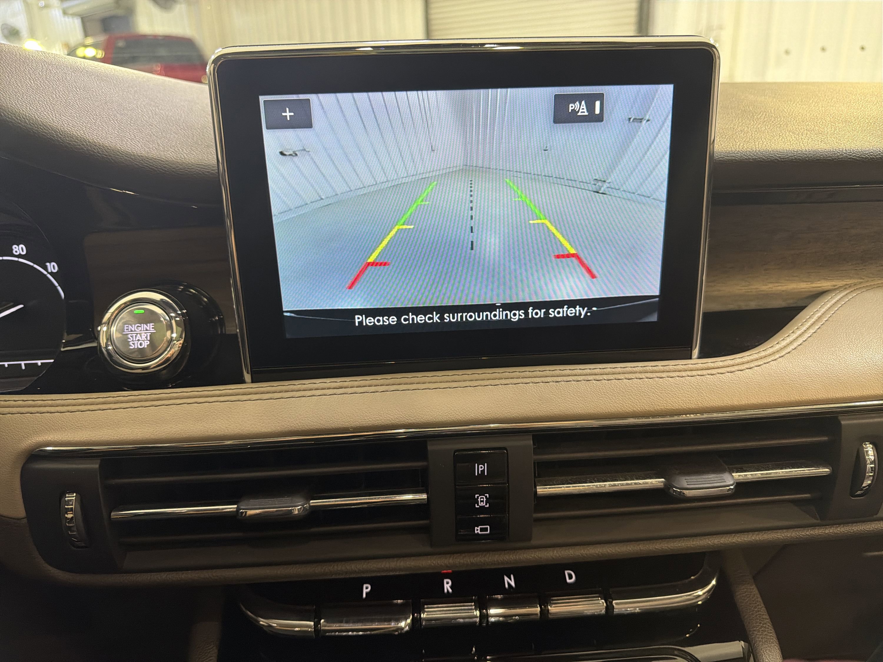 Used 2020 Lincoln Corsair Reserve w/ Elements Package FWD image 18