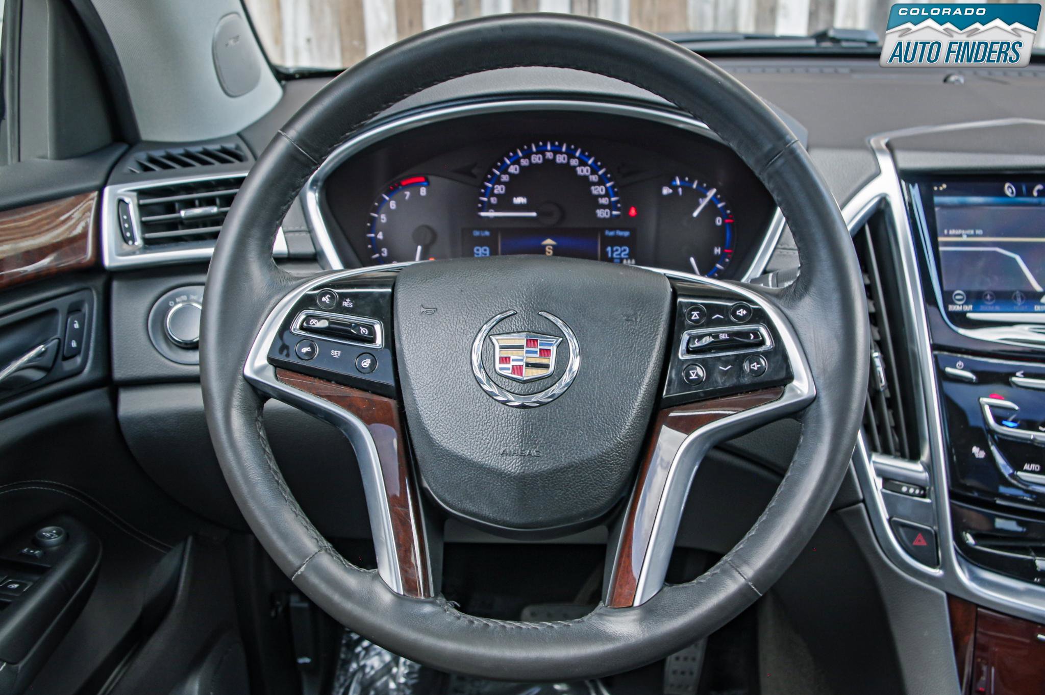 Used 2015 Cadillac SRX Luxury image 13