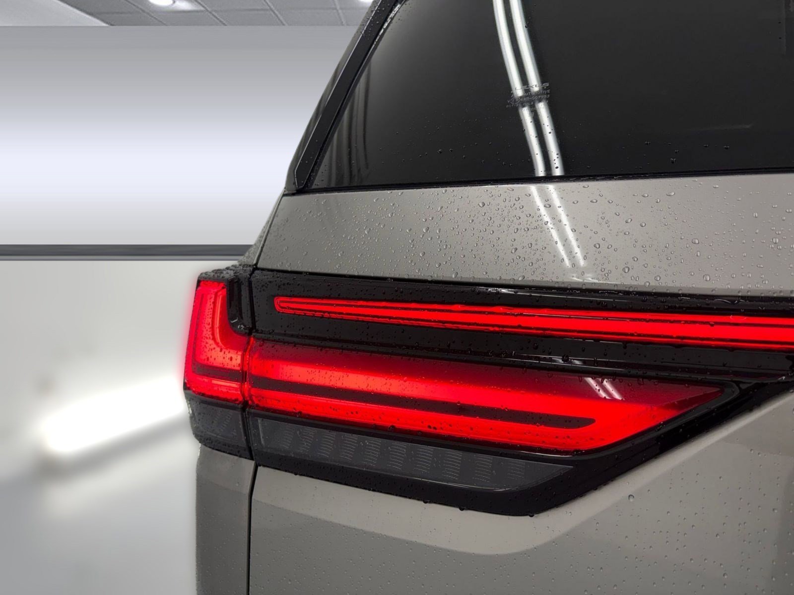 Used 2022 Lexus LX 600 4WD w/ Ultra Luxury Package image 11