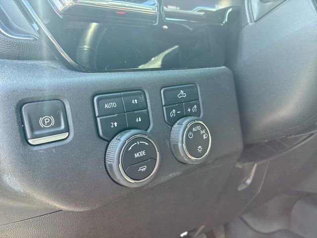 Used 2023 Chevrolet Silverado 1500 LT AWD/4WD image 5