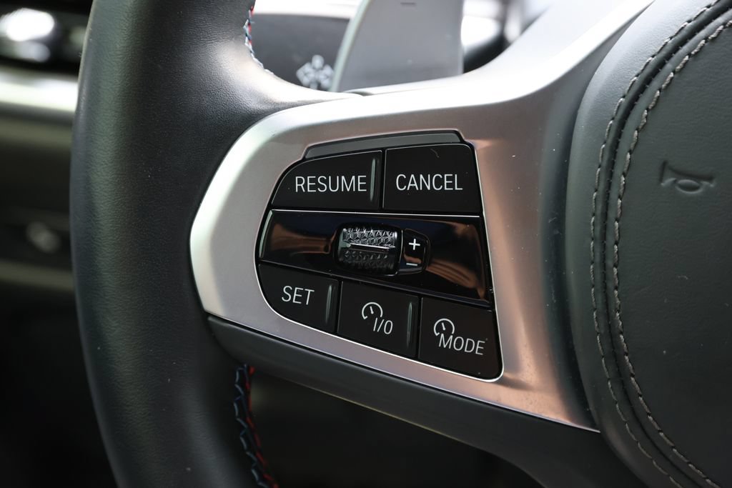 Used 2025 BMW X5 M60i AWD/4WD image 26