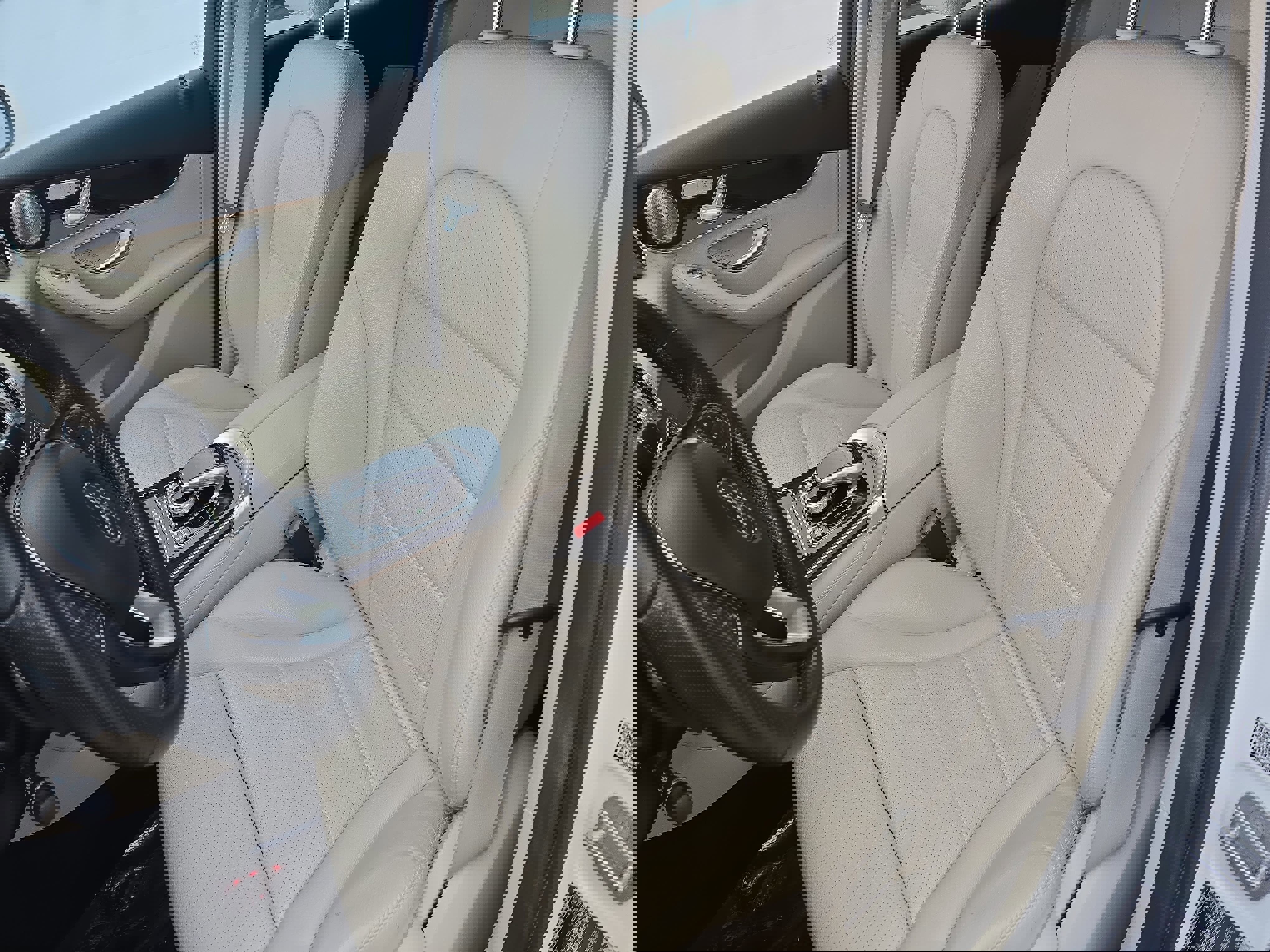 Used 2017 Mercedes-Benz GLC 300 4MATIC image 15