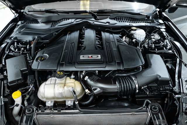 Used 2021 Ford Mustang GT w/ Black Accent Package RWD image 23
