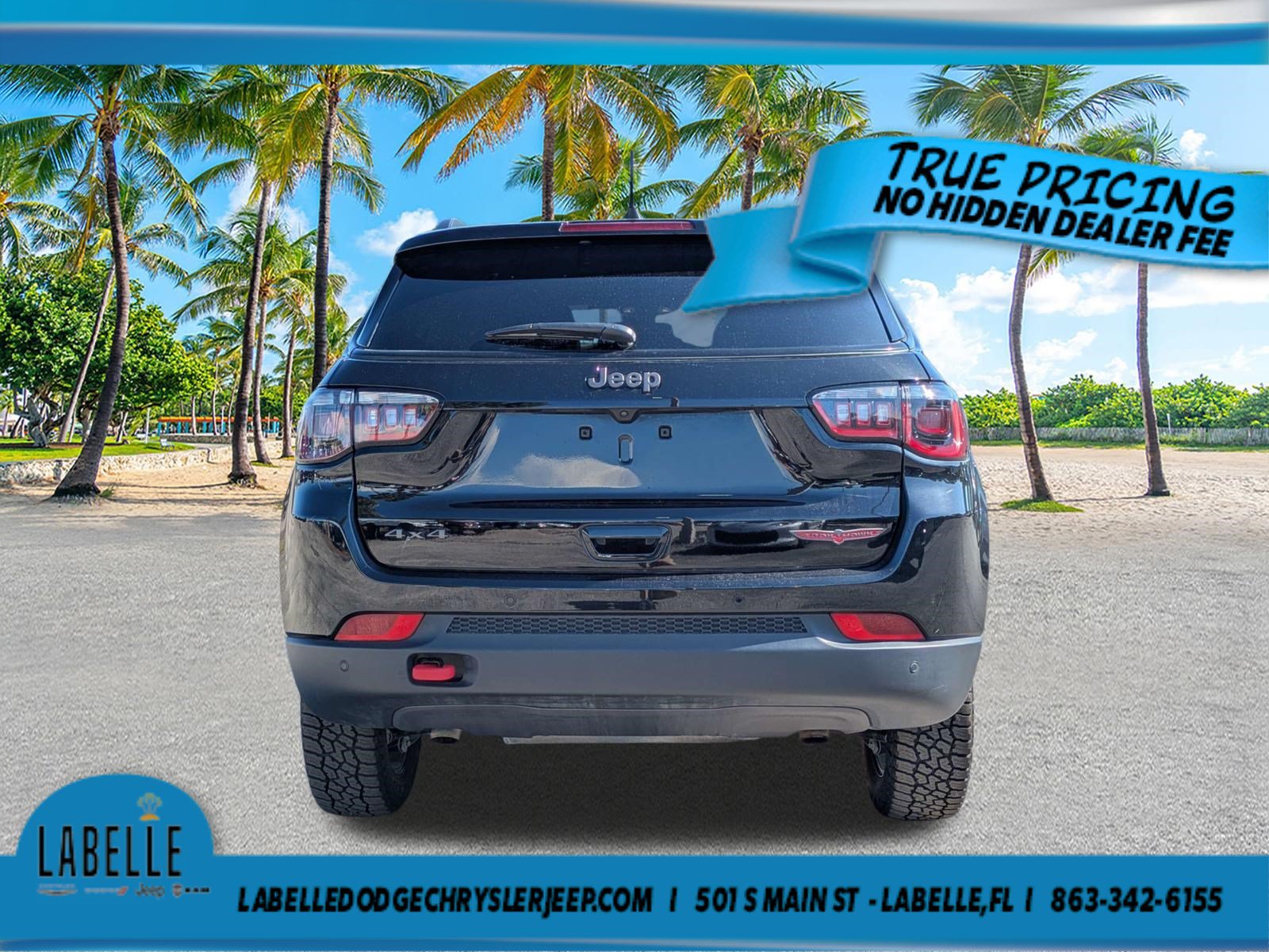 Used 2024 Jeep Compass Trailhawk AWD/4WD image 6