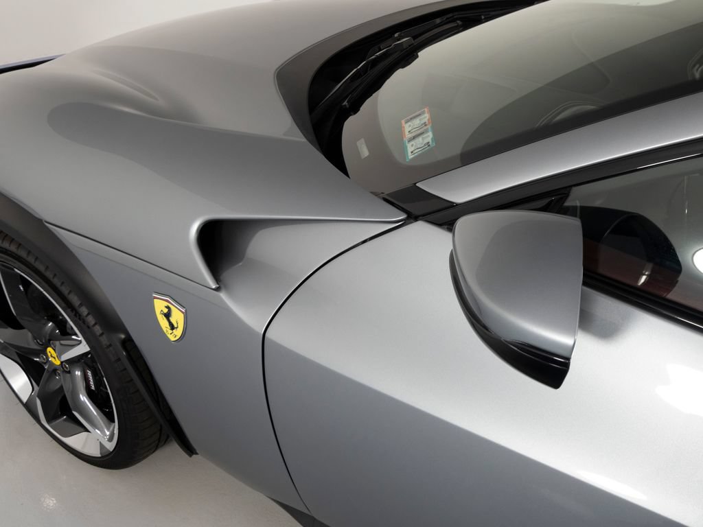 Used 2023 Ferrari Purosangue AWD/4WD image 38