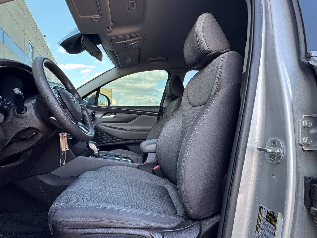 Used 2019 Hyundai Santa Fe SE FWD image 18