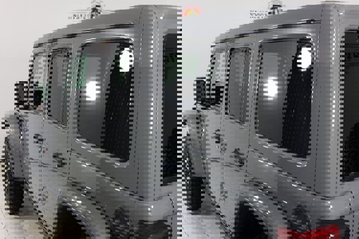 Used 2021 Jeep Wrangler Unlimited Rubicon image 44