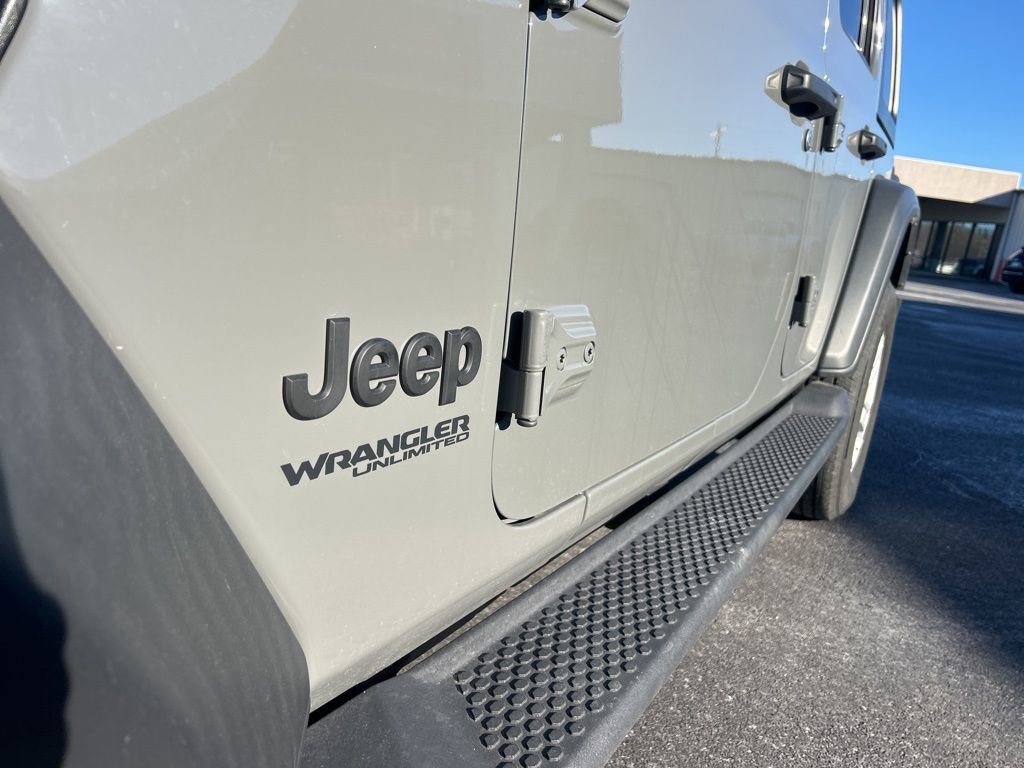 Used 2022 Jeep Wrangler Unlimited Sport S image 7