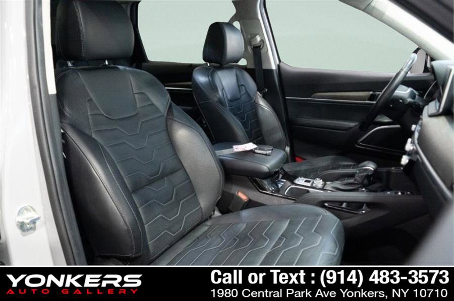 Used 2022 Kia Telluride SX w/ SX Prestige Package image 40