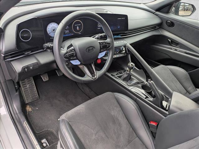 Used 2025 Hyundai Elantra N w/ Cargo Package FWD image 9