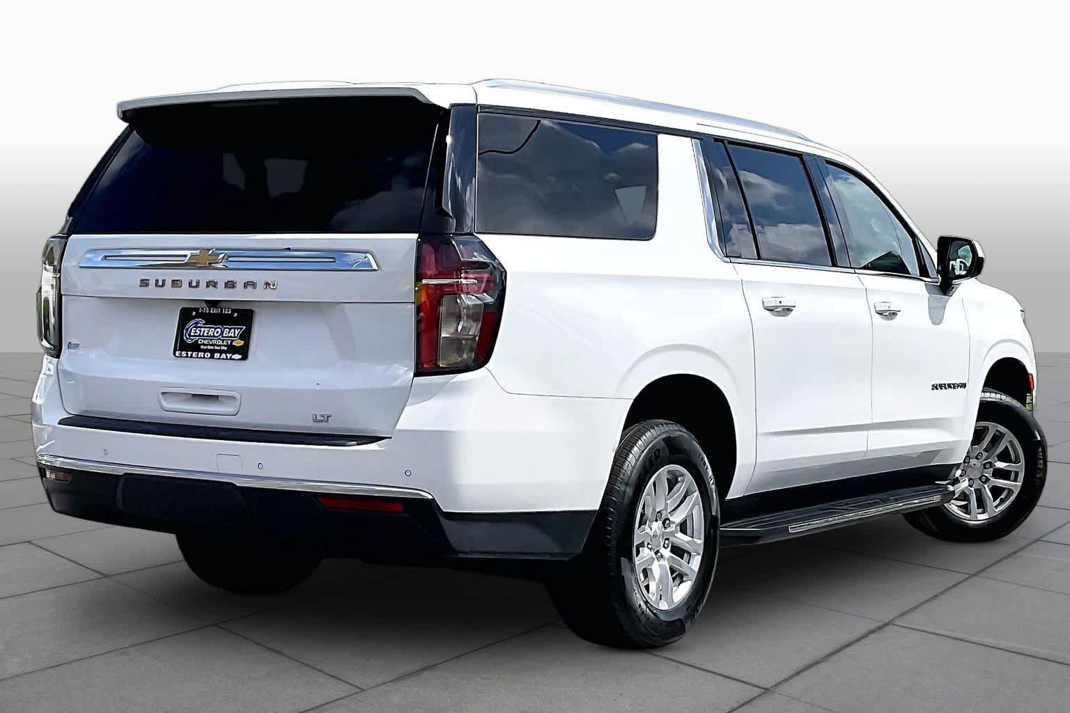 Certified 2024 Chevrolet Suburban LT RWD image 13