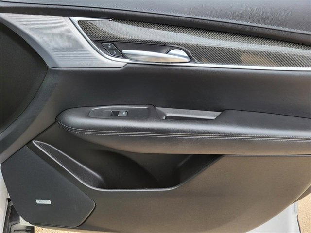 Used 2023 Cadillac XT5 Sportv image 7