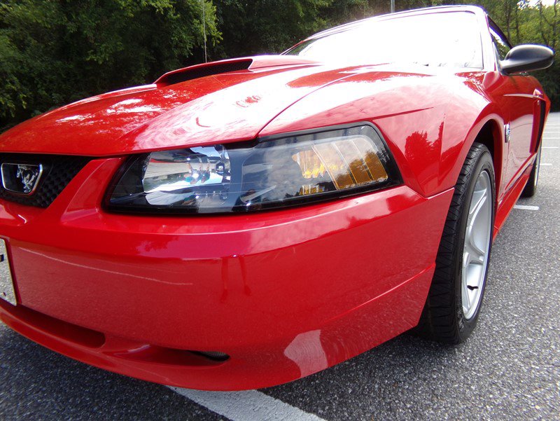 Used 2004 Ford Mustang GT image 9