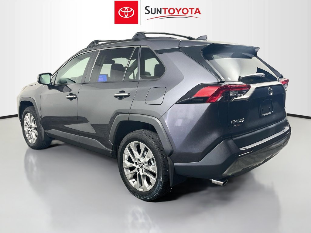 Used 2025 Toyota RAV4 Limited w/ Advanced Technology Package FWD image 5