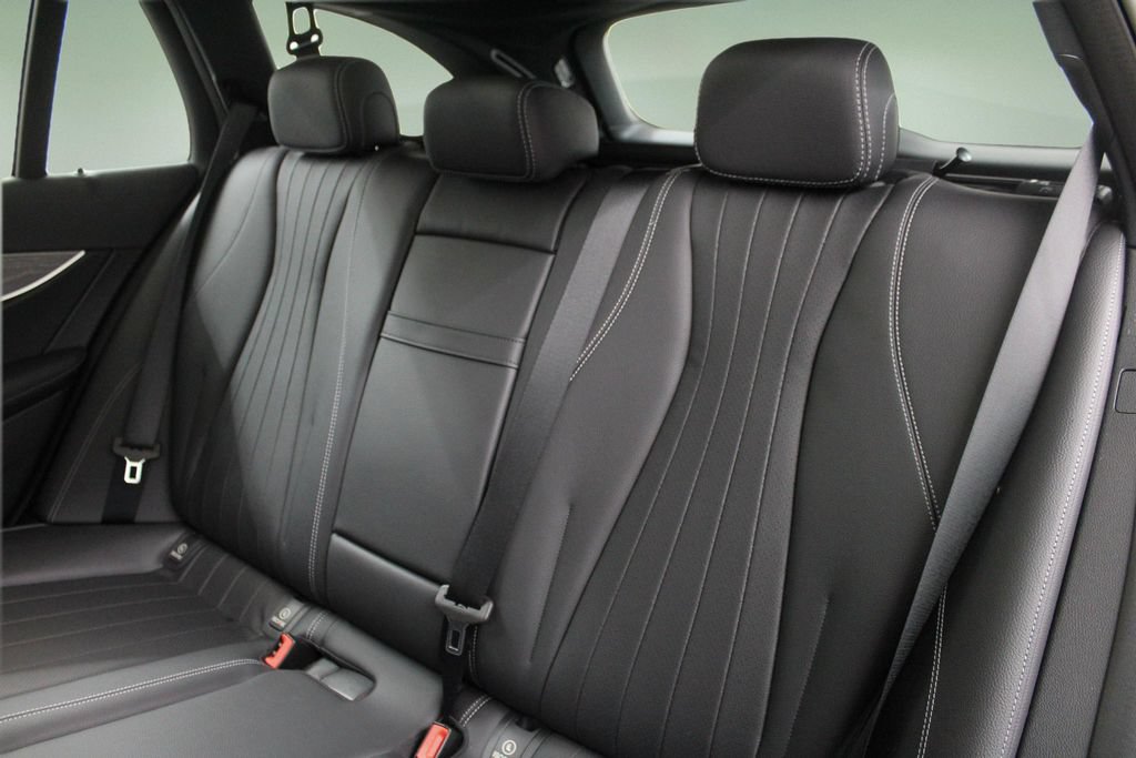 Used 2023 Mercedes-Benz E 450 4MATIC All-Terrain Wagon image 25