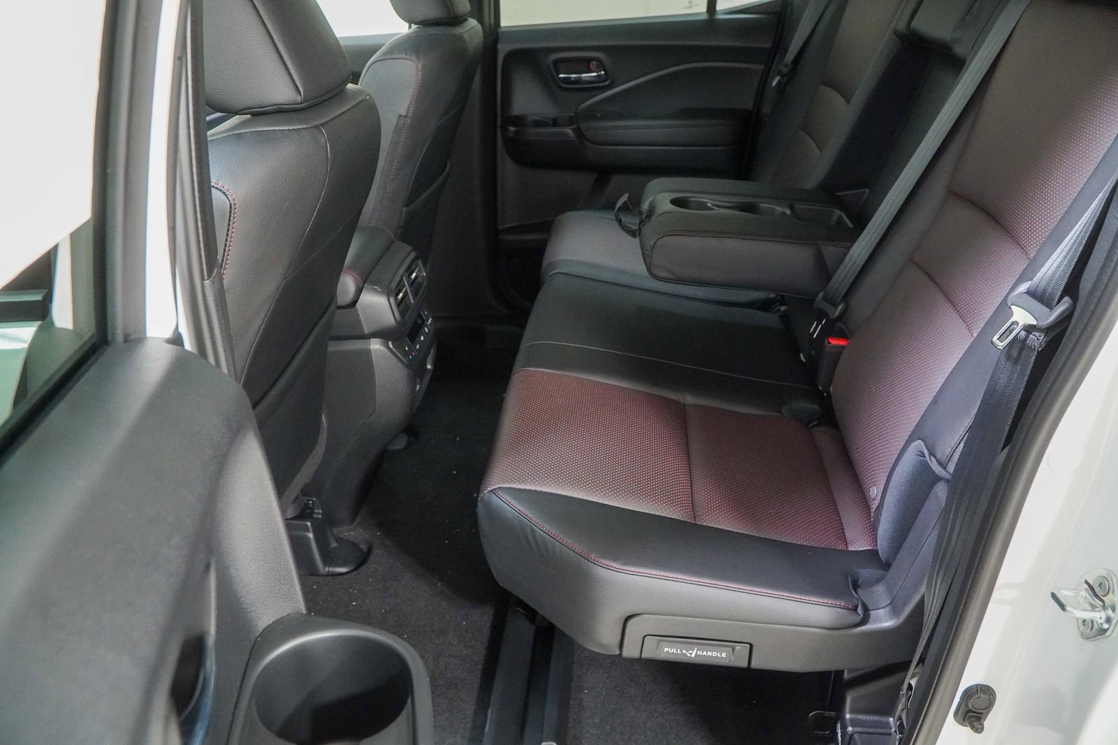New 2026 Honda Ridgeline Black Edition image 44