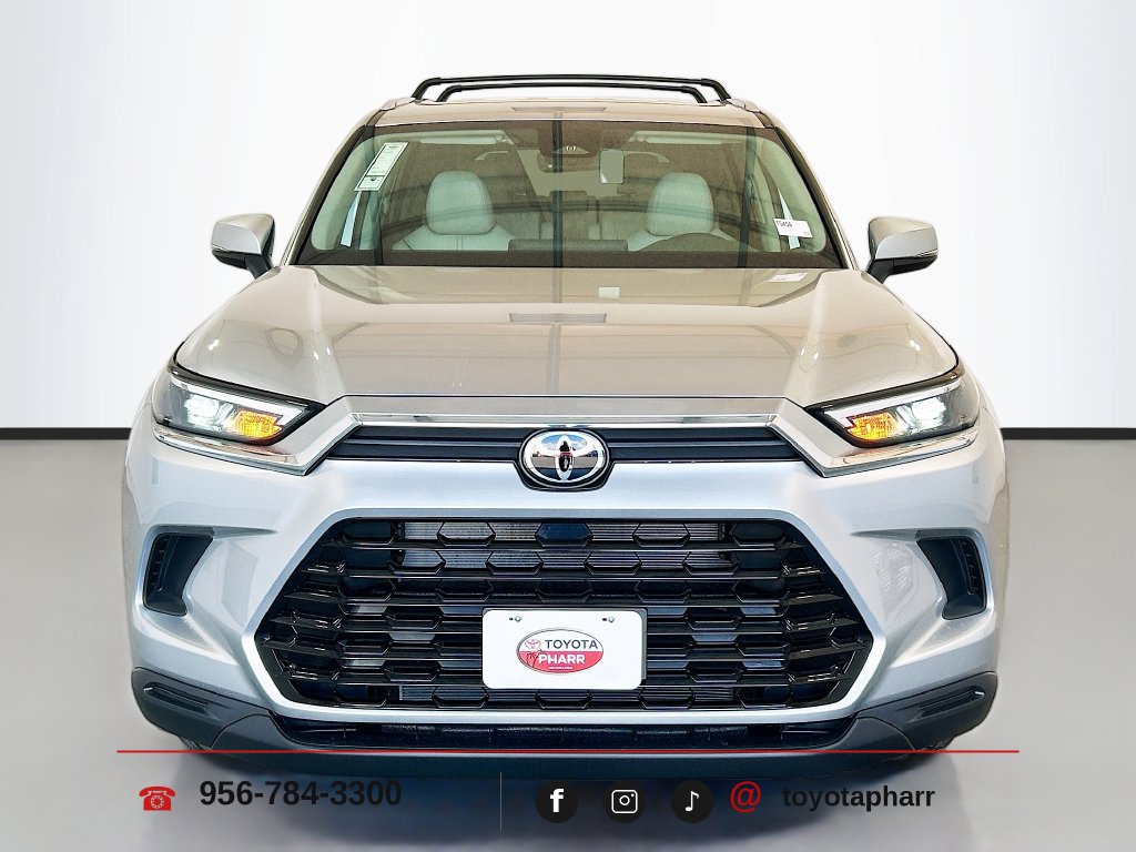 New 2026 Toyota Grand Highlander AWD image 2
