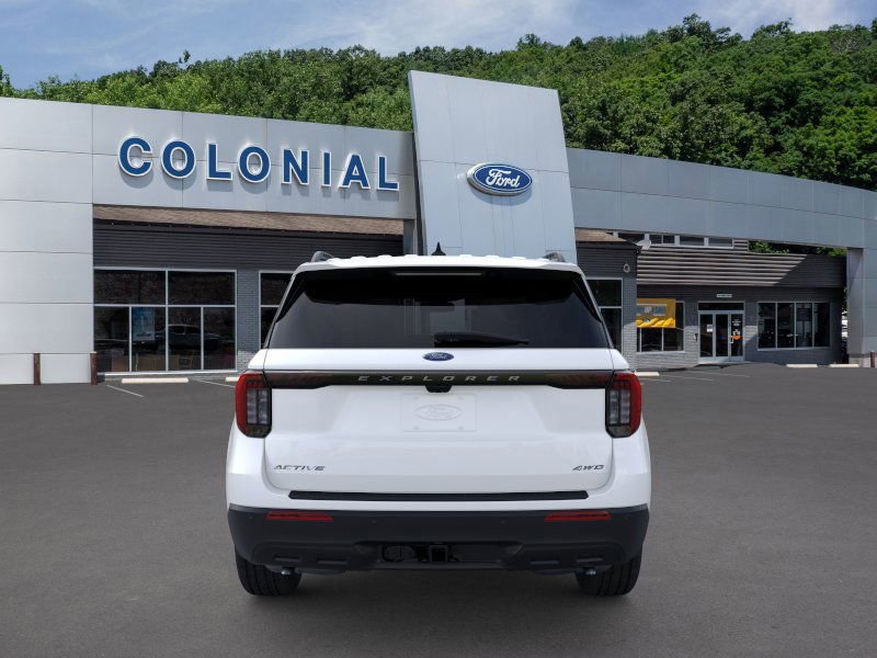 New 2025 Ford Explorer Active image 5