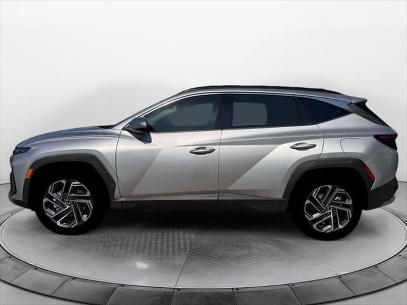 New 2026 Hyundai Tucson Limited image 3