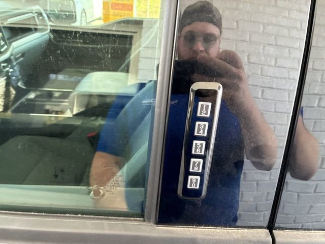 Used 2024 Ford F150 XLT w/ Mobile Office Package image 12