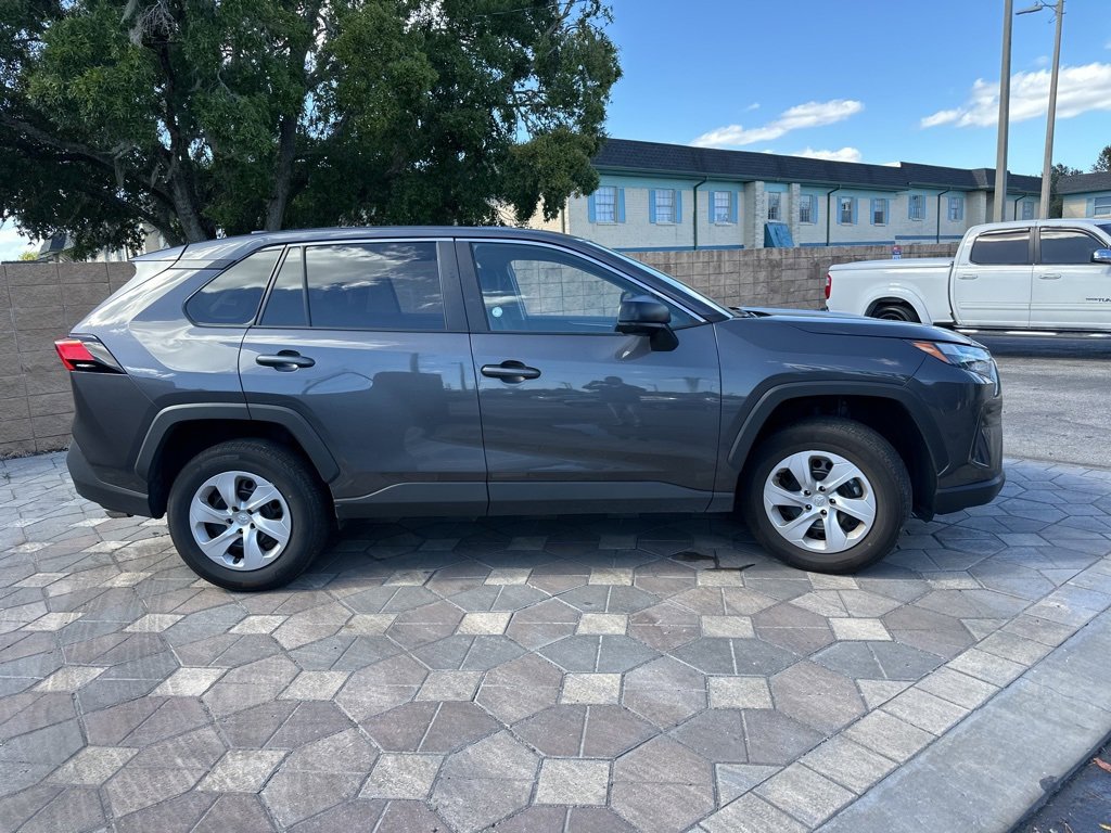 Used 2025 Toyota RAV4 LE image 4