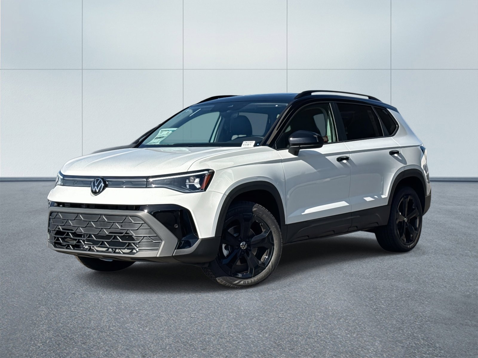 New 2026 Volkswagen Taos SE image 1