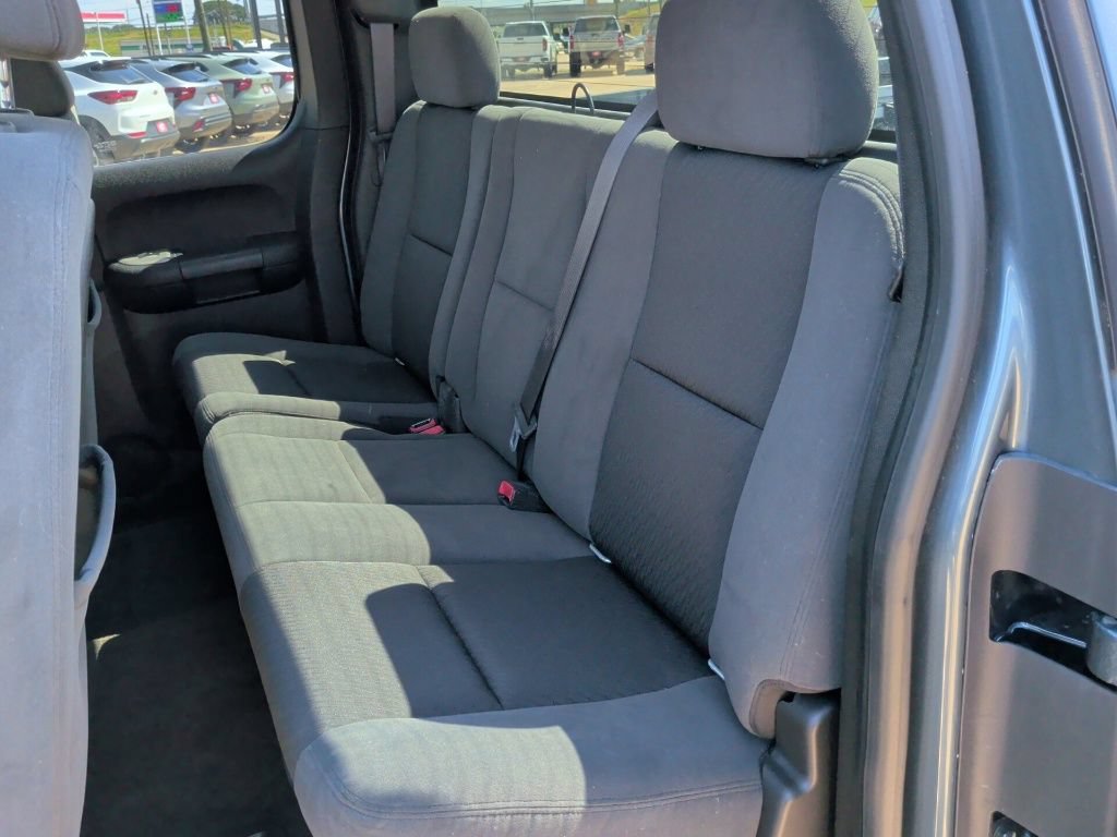 Used 2008 Chevrolet Silverado 1500 LT w/ Texas Edition RWD image 32