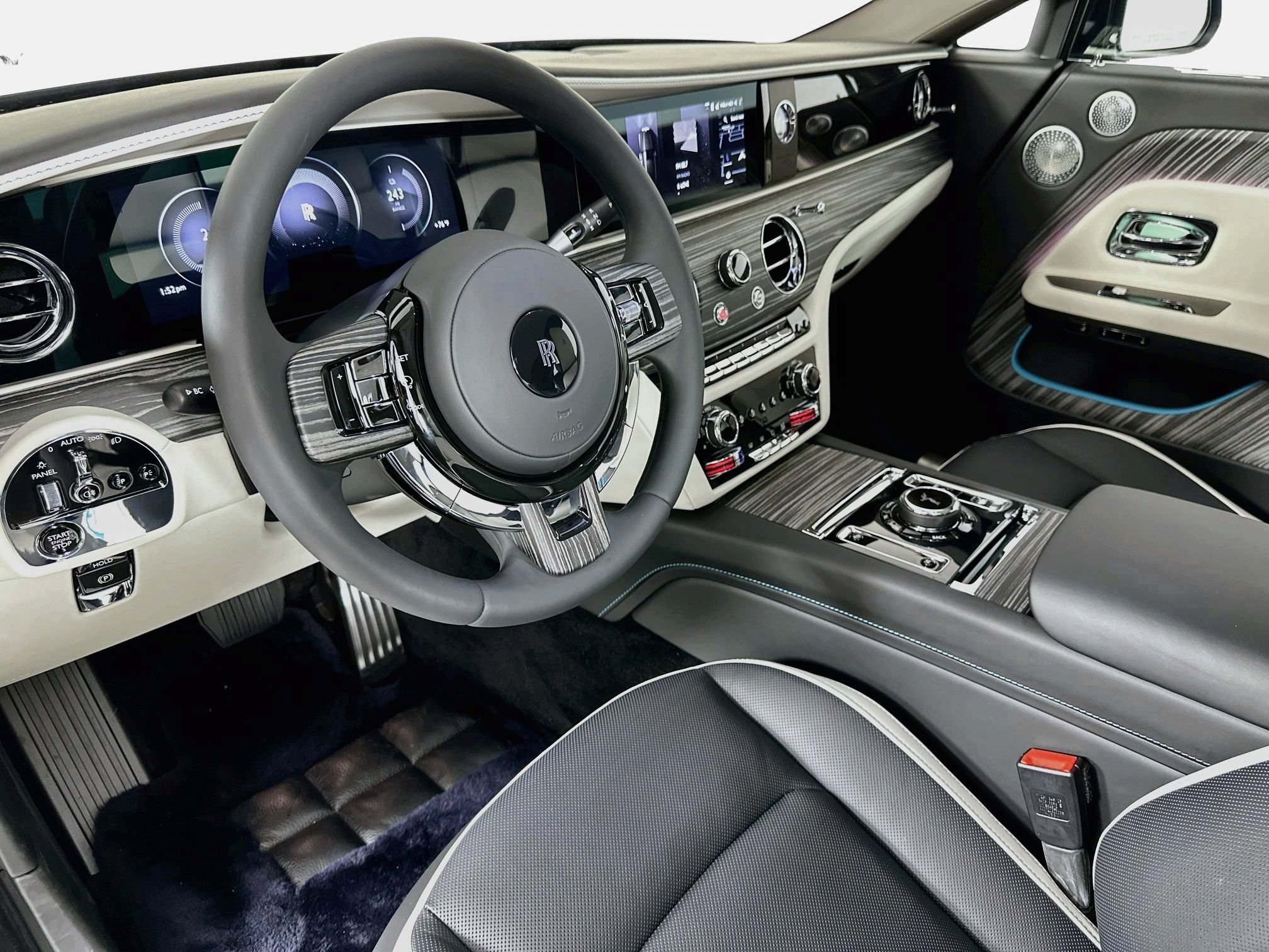 New 2026 Rolls-Royce Spectre AWD/4WD image 11