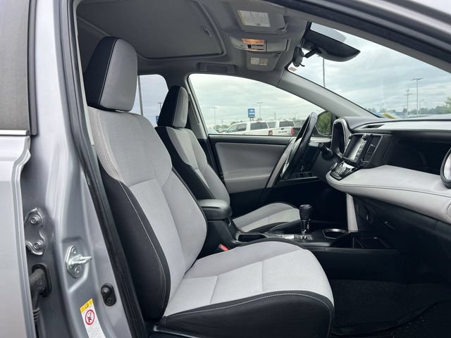 Used 2018 Toyota RAV4 XLE w/ Convenience Package AWD/4WD image 27