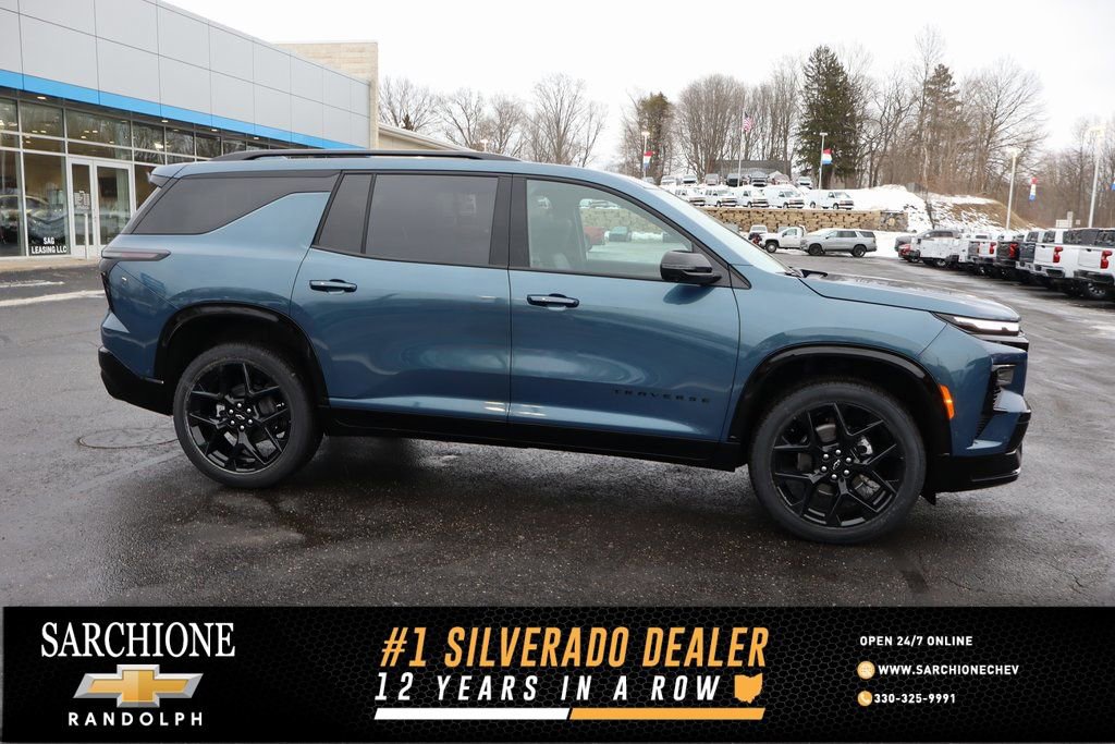 New 2026 Chevrolet Traverse RS image 1