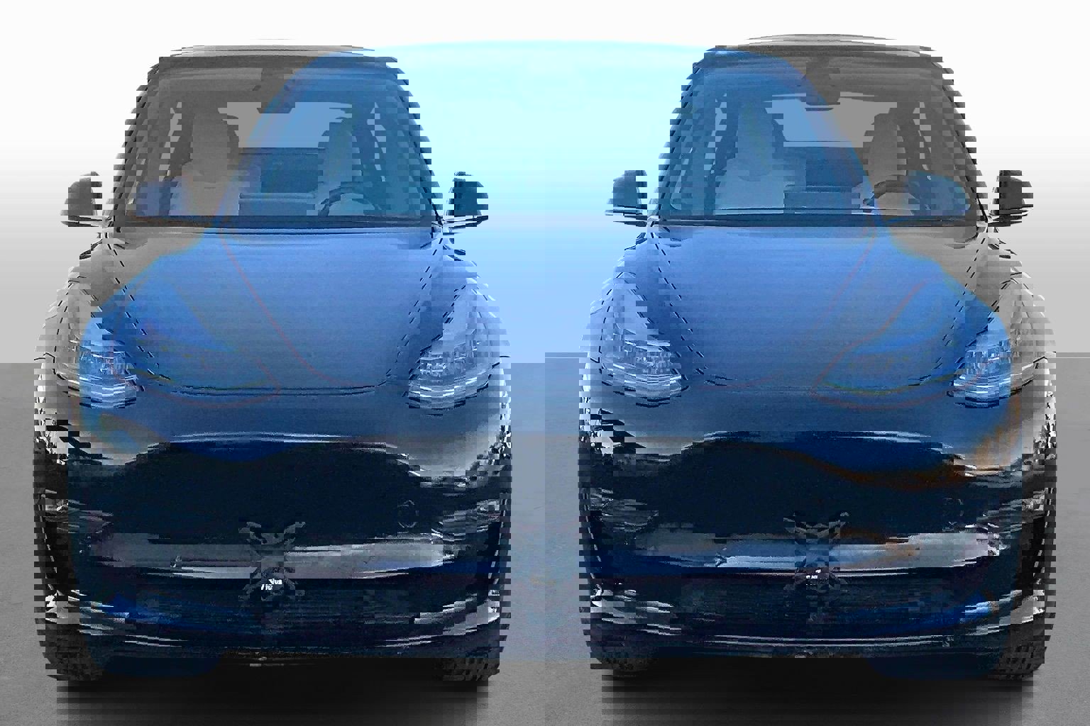 Used 2018 Tesla Model 3 Long Range image 3