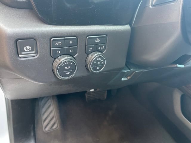 Used 2023 Chevrolet Silverado 1500 LT Trail Boss w/ Protection Package AWD/4WD image 30