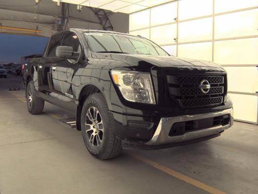Used 2021 Nissan Titan SV w/ SV Convenience Package image 3