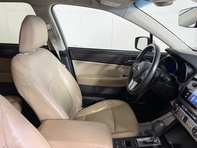 Used 2017 Subaru Outback 2.5i Limited AWD/4WD image 31