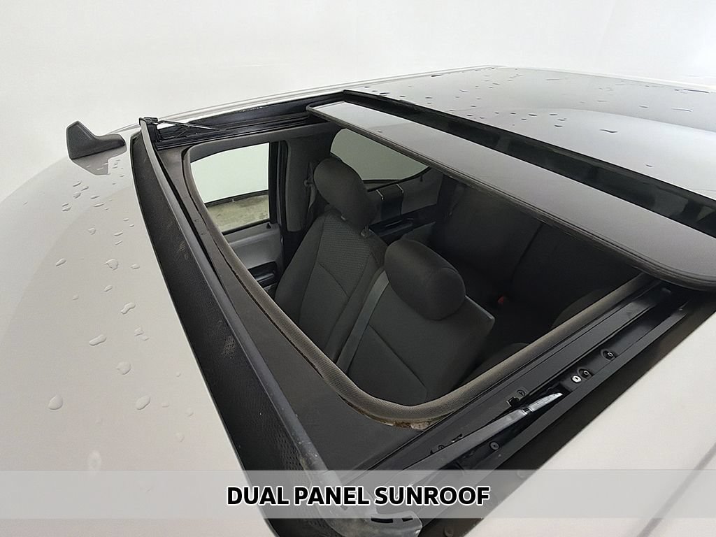 Used 2019 Ford F150 XLT w/ Equipment Group 302A Luxury AWD/4WD image 4