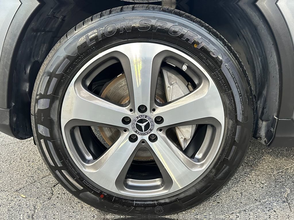 Used 2022 Mercedes-Benz GLC 300 4MATIC Coupe image 24