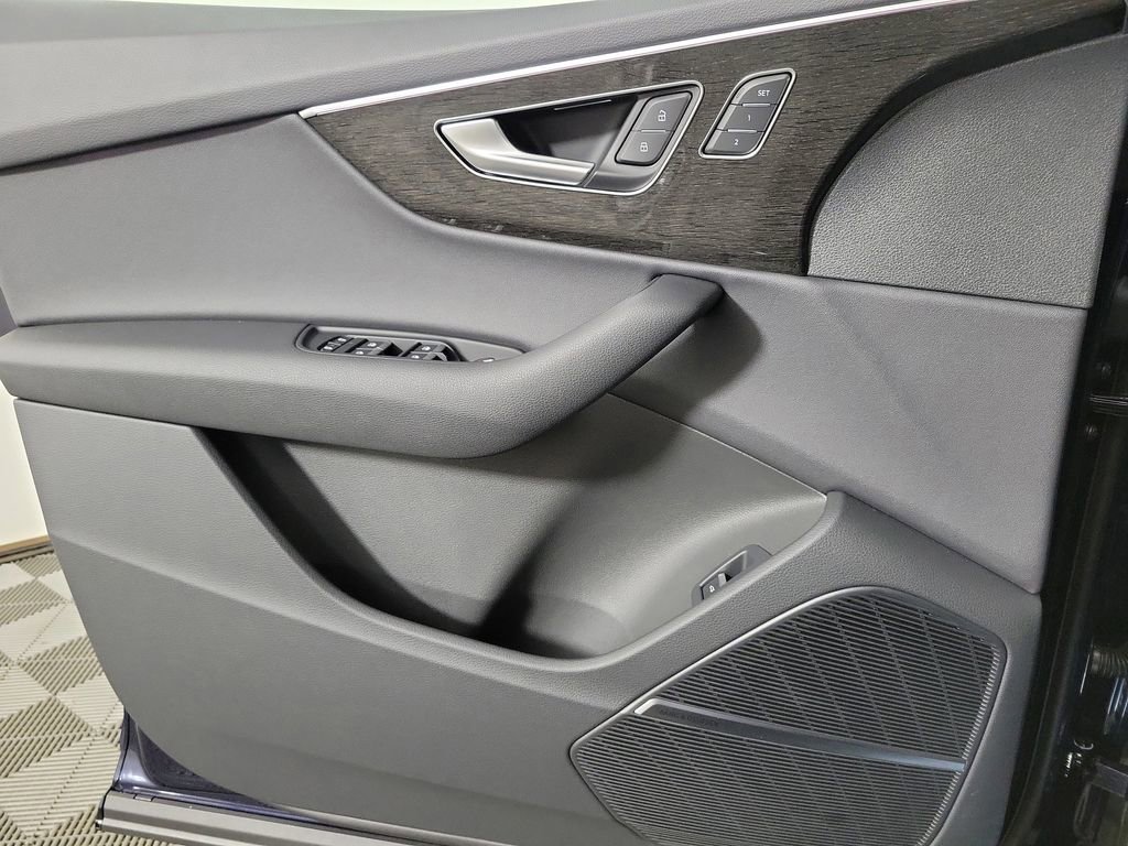 New 2026 Audi Q7 2.0T Premium image 22