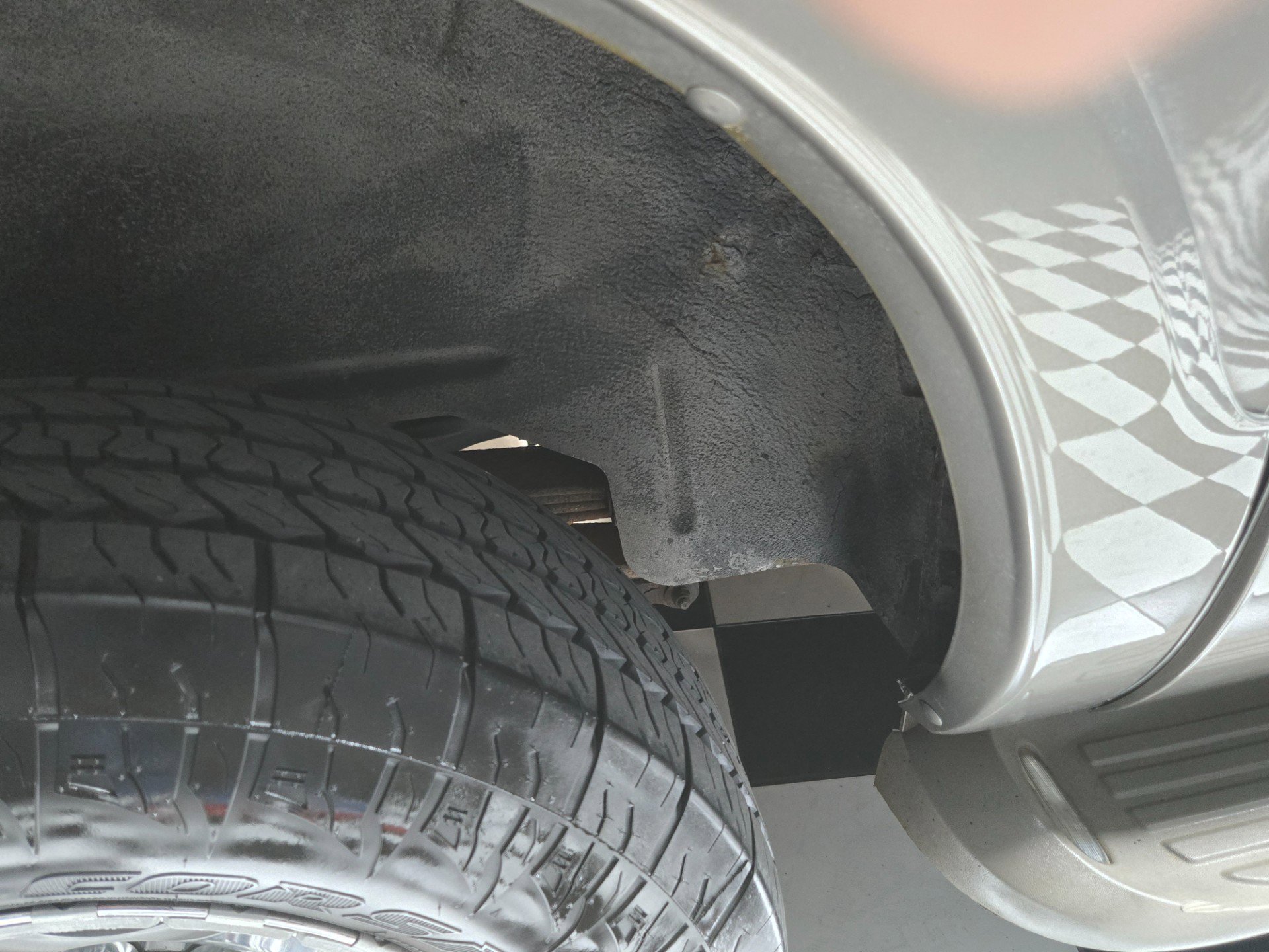 Used 2005 Ford Excursion Limited image 61