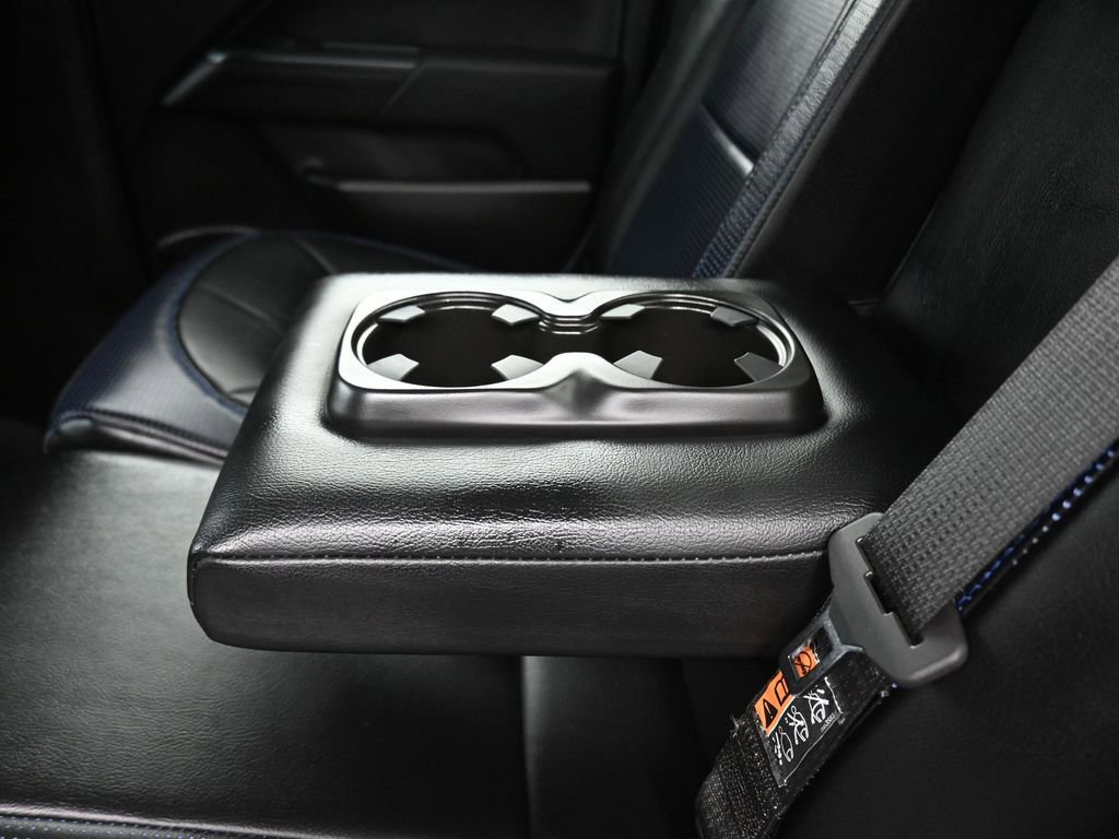 Used 2022 Chevrolet Colorado LT image 32