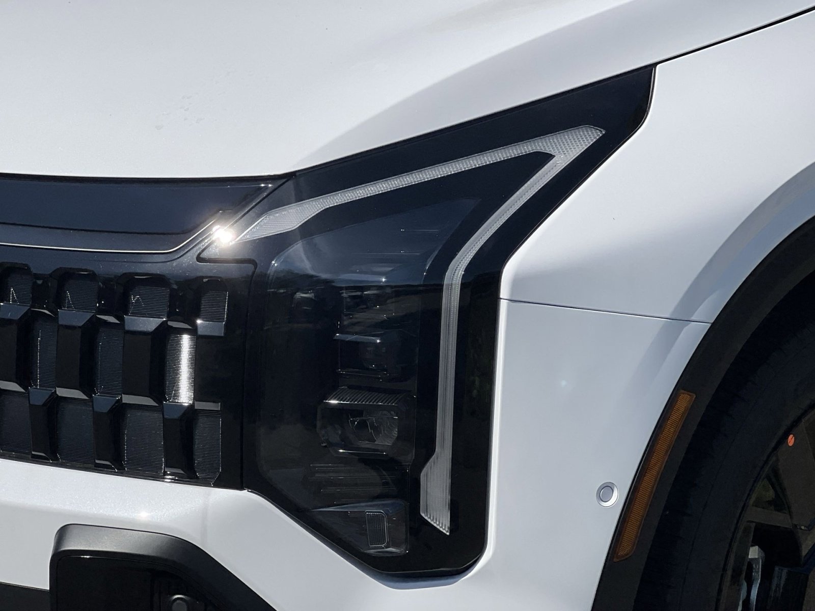 New 2026 Kia Sportage X-Line AWD/4WD image 13