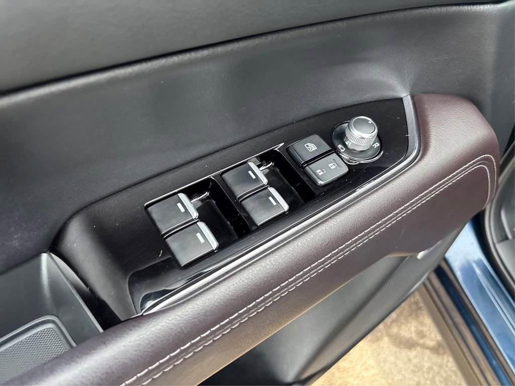 Used 2024 MAZDA CX-5 Signature image 36
