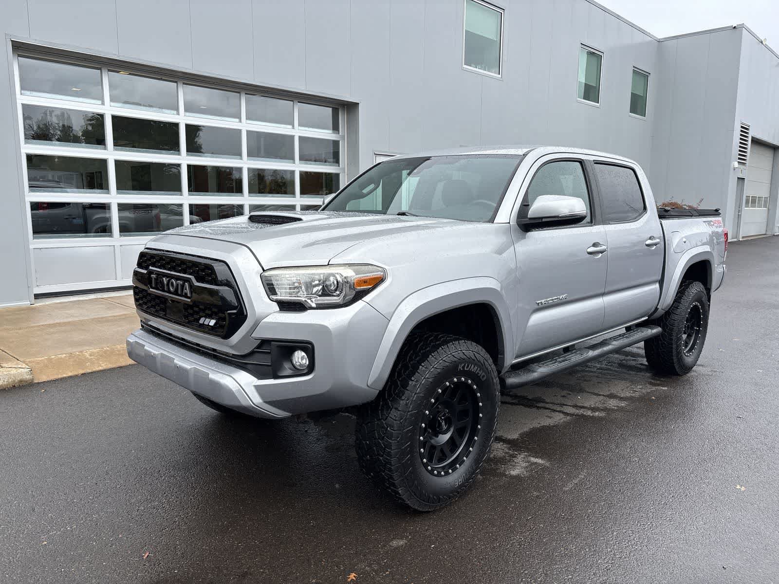 Used 2018 Toyota Tacoma TRD Sport w/ Technology Package