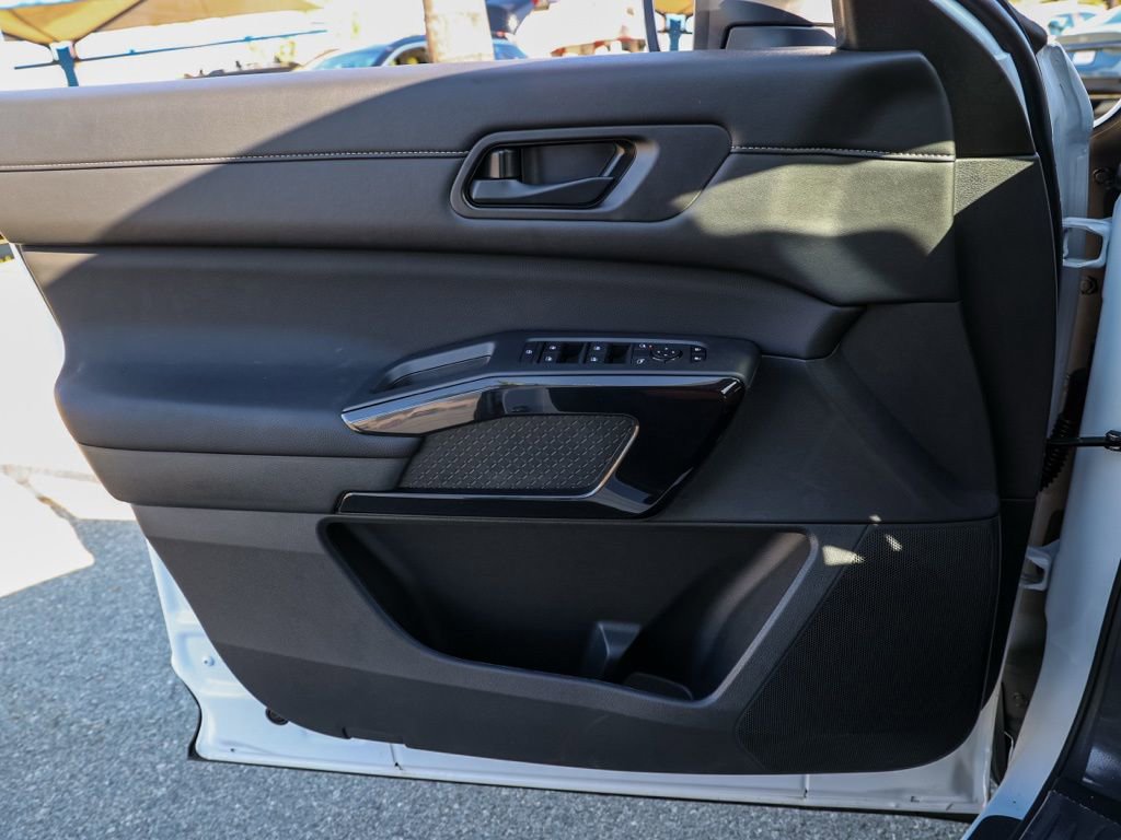 New 2026 Nissan Pathfinder SV image 23