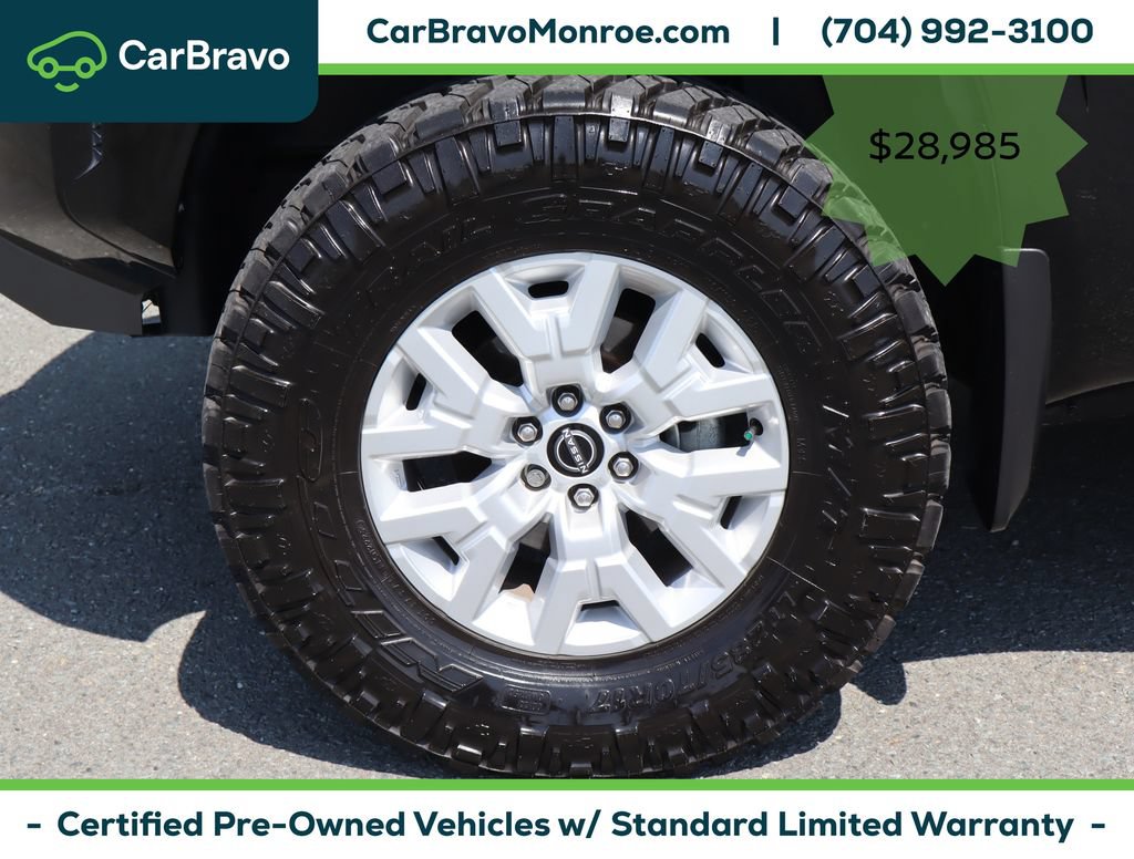 Used 2022 Nissan Frontier SV w/ SV Premium Package AWD/4WD image 12