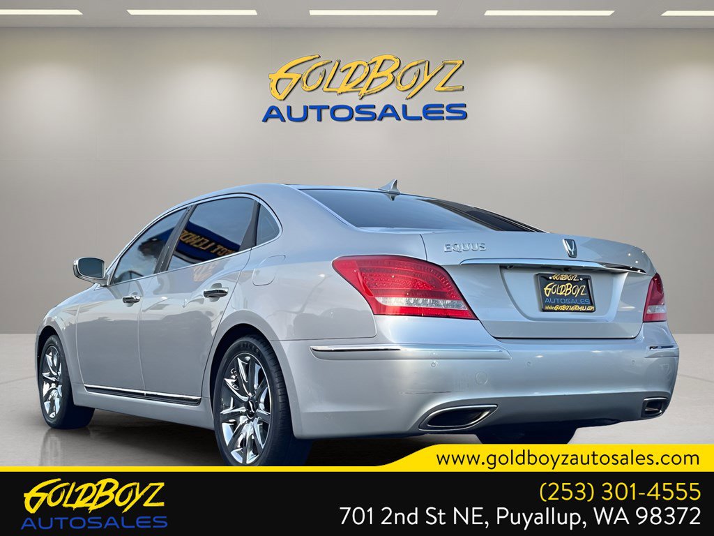 Used 2011 Hyundai Equus Signature RWD image 7